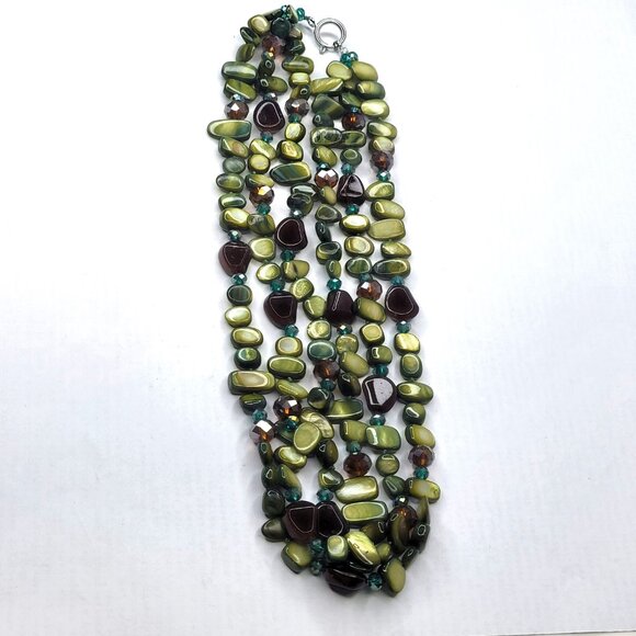 Mother of Pearl Bib Necklace in Green and Brown Shell Bead Chips Three Strand - Picture 12 of 12